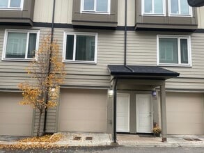 1308 Rutland Rd N in Kelowna, BC - Building Photo - Building Photo