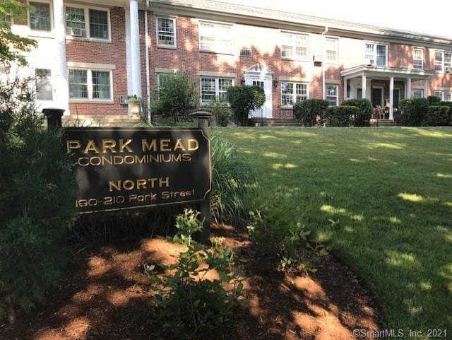 property at 202 Park St