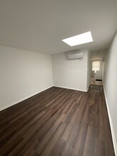 3208 Eastern Ave, Unit #B in Baltimore, MD - Foto de edificio - Building Photo