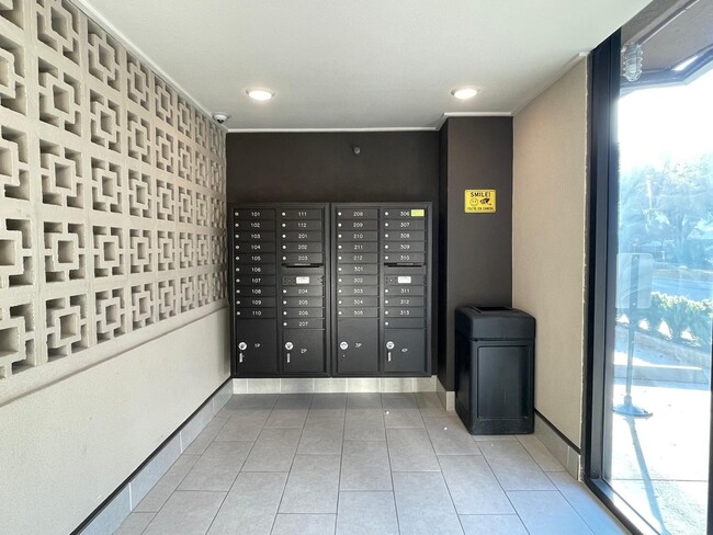 property at 4819 Caroline St