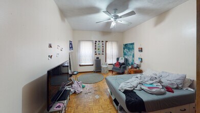 240 School St in Somerville, MA - Building Photo - Building Photo