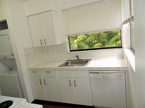 1150 N Liberty Ave in Homestead, FL - Building Photo - Building Photo