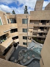 535 Magnolia Ave in Long Beach, CA - Building Photo - Building Photo