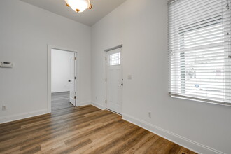 2008 Duncan Ave in Chattanooga, TN - Building Photo - Building Photo