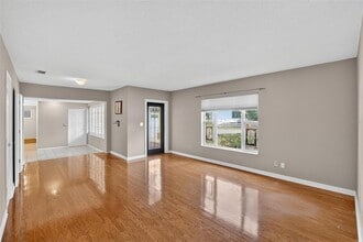 3107 S Emerson St in Tampa, FL - Building Photo - Building Photo