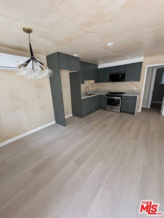 property at 4327 Lankershim Blvd