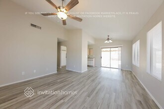 8559 W Carol Ave in Peoria, AZ - Building Photo - Building Photo