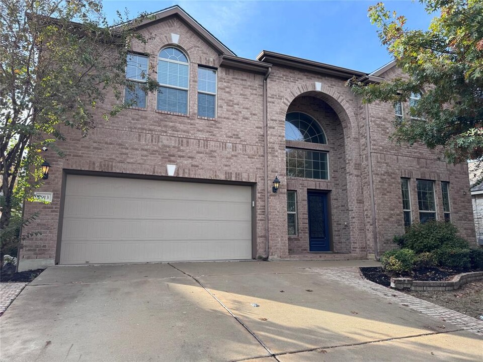 2913 Barley Field Pass in Pflugerville, TX - Building Photo