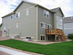 7113 Cowgirl Way in Colorado Springs, CO - Building Photo - Building Photo