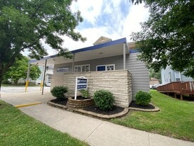 2216 S Calhoun St in Fort Wayne, IN - Building Photo