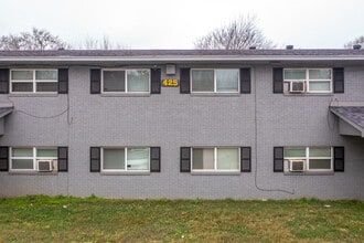 High Street Apartments in Longview, TX - Building Photo - Building Photo