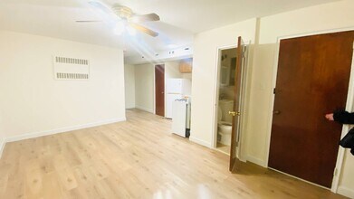 9947 3rd Ave in Brooklyn, NY - Building Photo - Building Photo