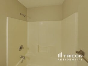 12212 Rolling Ridge Dr in Burleson, TX - Building Photo - Building Photo