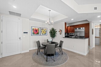 701 S Olive Ave in West Palm Beach, FL - Building Photo - Building Photo