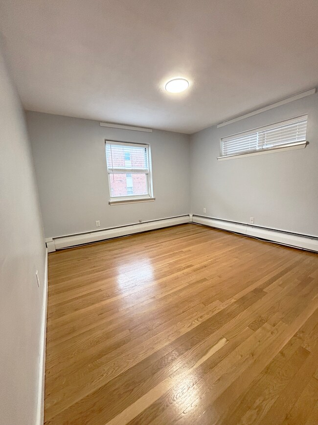 7 Commonwealth Ct, Unit 5 in Boston, MA - Building Photo - Building Photo