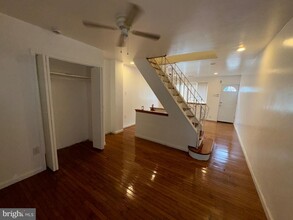 2813 Cantrell St in Philadelphia, PA - Building Photo - Building Photo