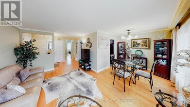 109 Goulding Ave in Toronto, ON - Building Photo - Building Photo