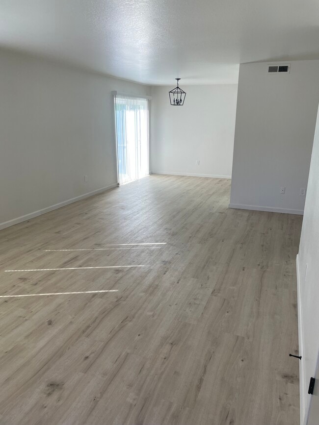 5700 Olmeda Ave, Unit B in Atascadero, CA - Building Photo - Building Photo