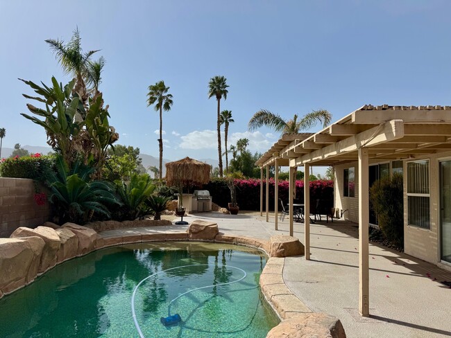 74505 Coral Bell Cir in Palm Desert, CA - Building Photo - Building Photo