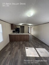 19 Amos Valley Dr in Springfield, IL - Building Photo - Building Photo