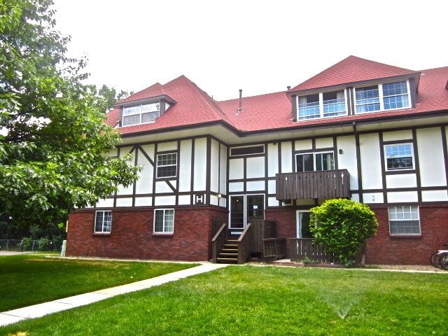 property at 3250 O'Neal Cir