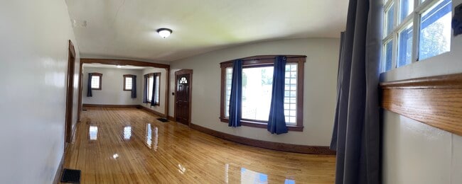 14535 16th Ave, Unit Marne 4 bed home with garage in Marne, MI - Building Photo - Building Photo