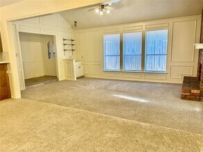 1318 Mission St in Duncanville, TX - Building Photo - Building Photo