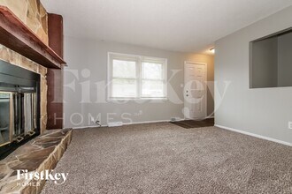 19304 E 7th St N in Independence, MO - Building Photo - Building Photo