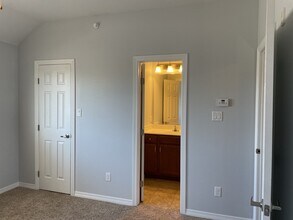 1198 Jones Butler Rd in College Station, TX - Building Photo - Building Photo