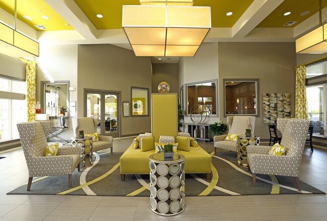 Camden Town Square in Kissimmee, FL - Building Photo - Interior Photo