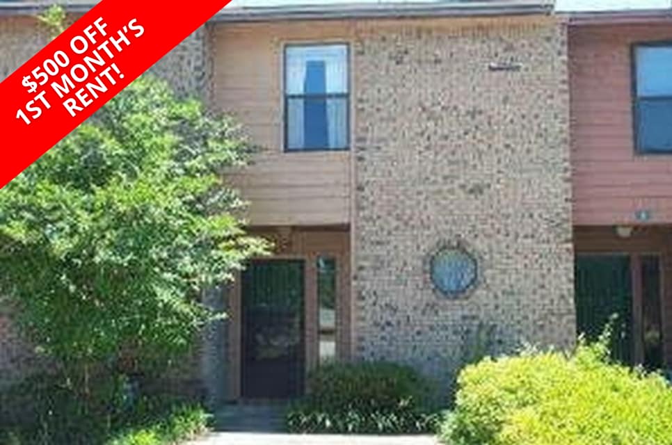 11 Poulton Dr NW in Fort Walton Beach, FL - Building Photo