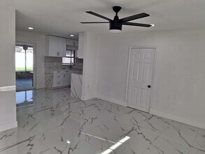 4524 Hampshire Rd in Tampa, FL - Building Photo - Building Photo