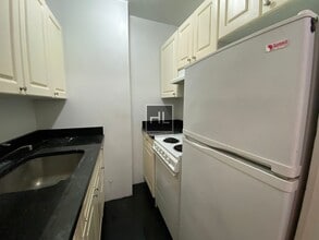 WEST 55 STREET in New York, NY - Building Photo - Building Photo