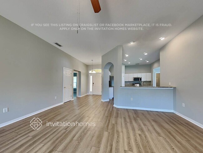 6367 Alamanda Hills Dr in Lakeland, FL - Foto de edificio - Building Photo