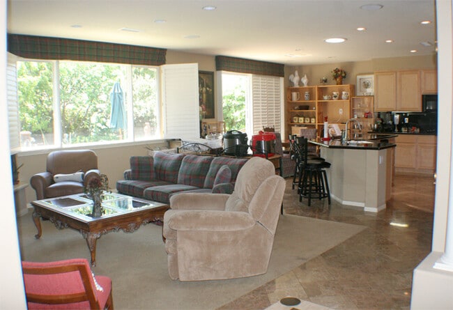 property at 3626 El Encanto Dr