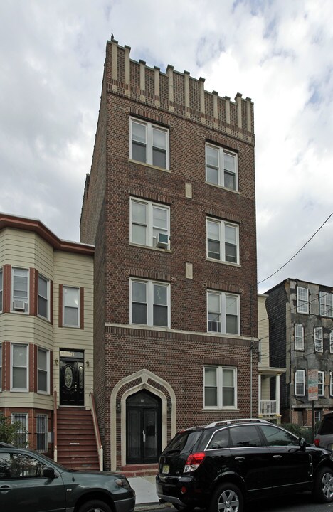 32 Magnolia Ave in Jersey City, NJ - Foto de edificio