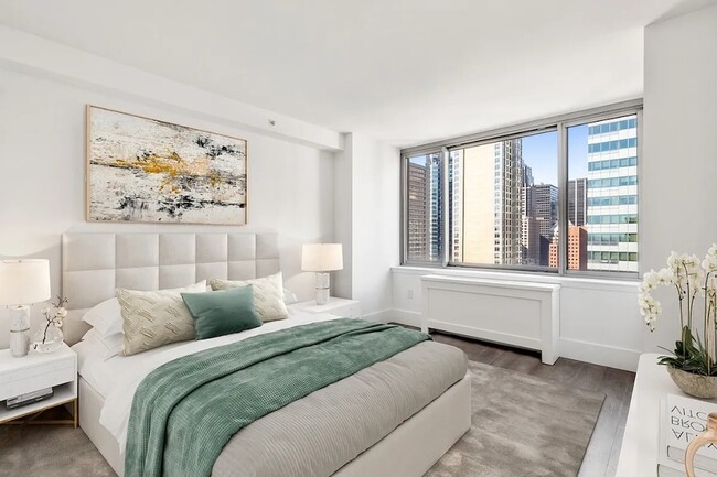 318 W 47th St in New York, NY - Foto de edificio - Building Photo