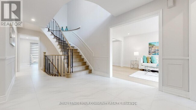 457 Raymerville Dr in Markham, ON - Building Photo - Building Photo