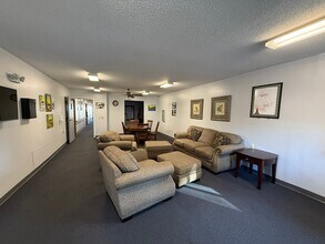 500 S 3rd Ave in Canton, IL - Building Photo - Building Photo