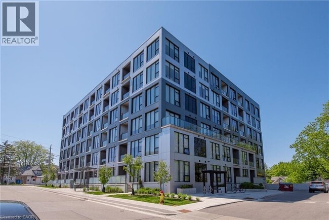 property at 690 King St W