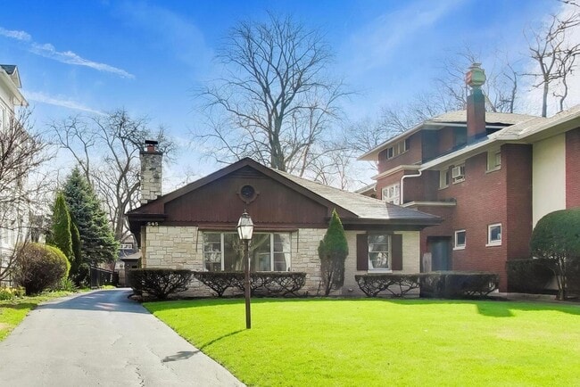 property at 545 Thatcher Ave