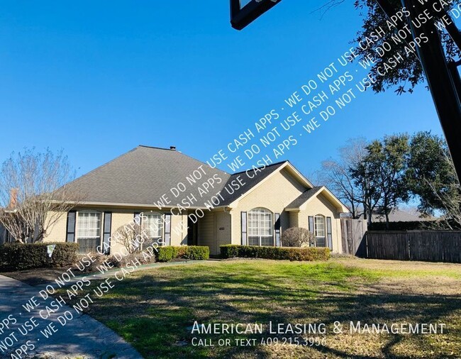 4820 Edgewood Ln in Beaumont, TX - Building Photo - Building Photo
