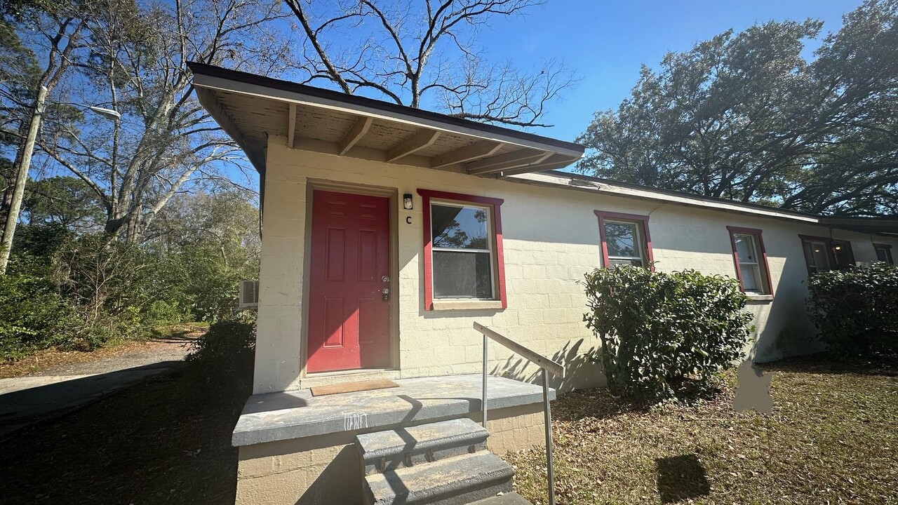 1410 Nylic St in Tallahassee, FL - Building Photo