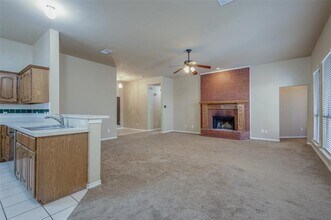 640 Lake Shadow Dr in Lavon, TX - Building Photo - Building Photo