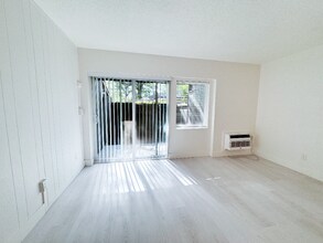 1100 Turner St in Clearwater, FL - Building Photo - Building Photo