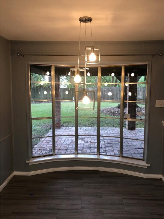 16342 Autumn Wind Dr in Houston, TX - Building Photo