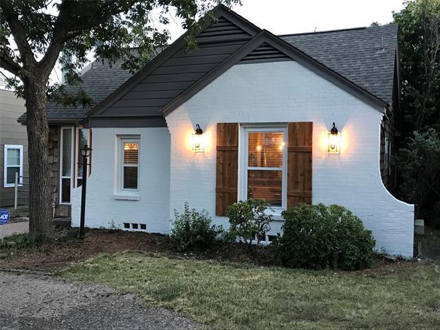 property at 4213 Lovell Ave