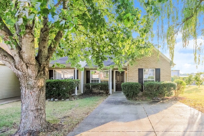 property at 720 Dellwood Dr