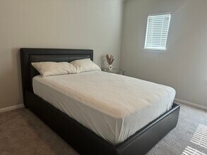 7911 Virginia Dr in Richmond, TX - Building Photo - Building Photo