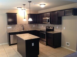 1000 Kensington Dr in Centerton, AR - Building Photo - Building Photo